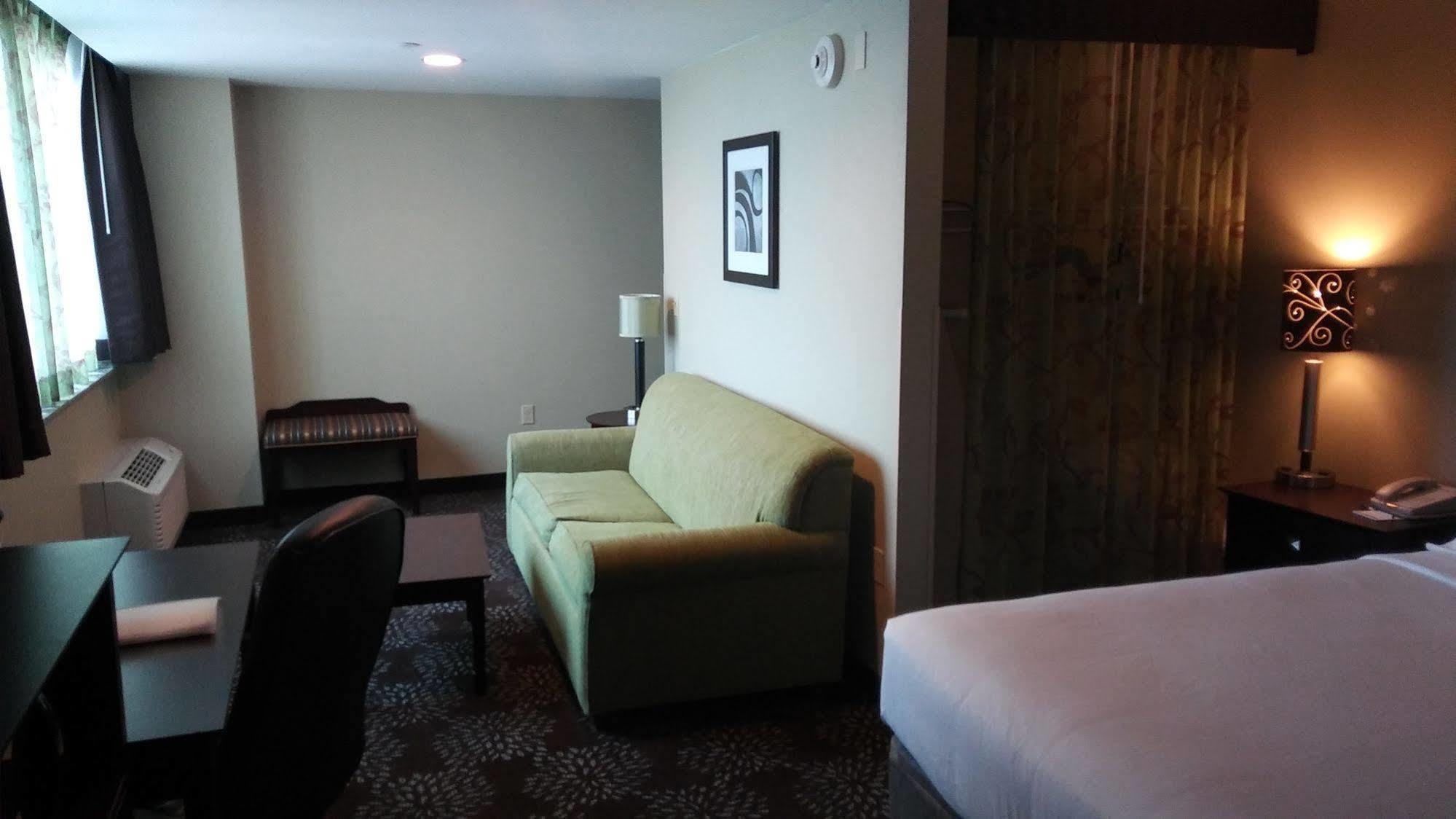 Holiday Inn Express Pittsburgh West - Greentree, An Ihg Hotel Crafton Exterior foto